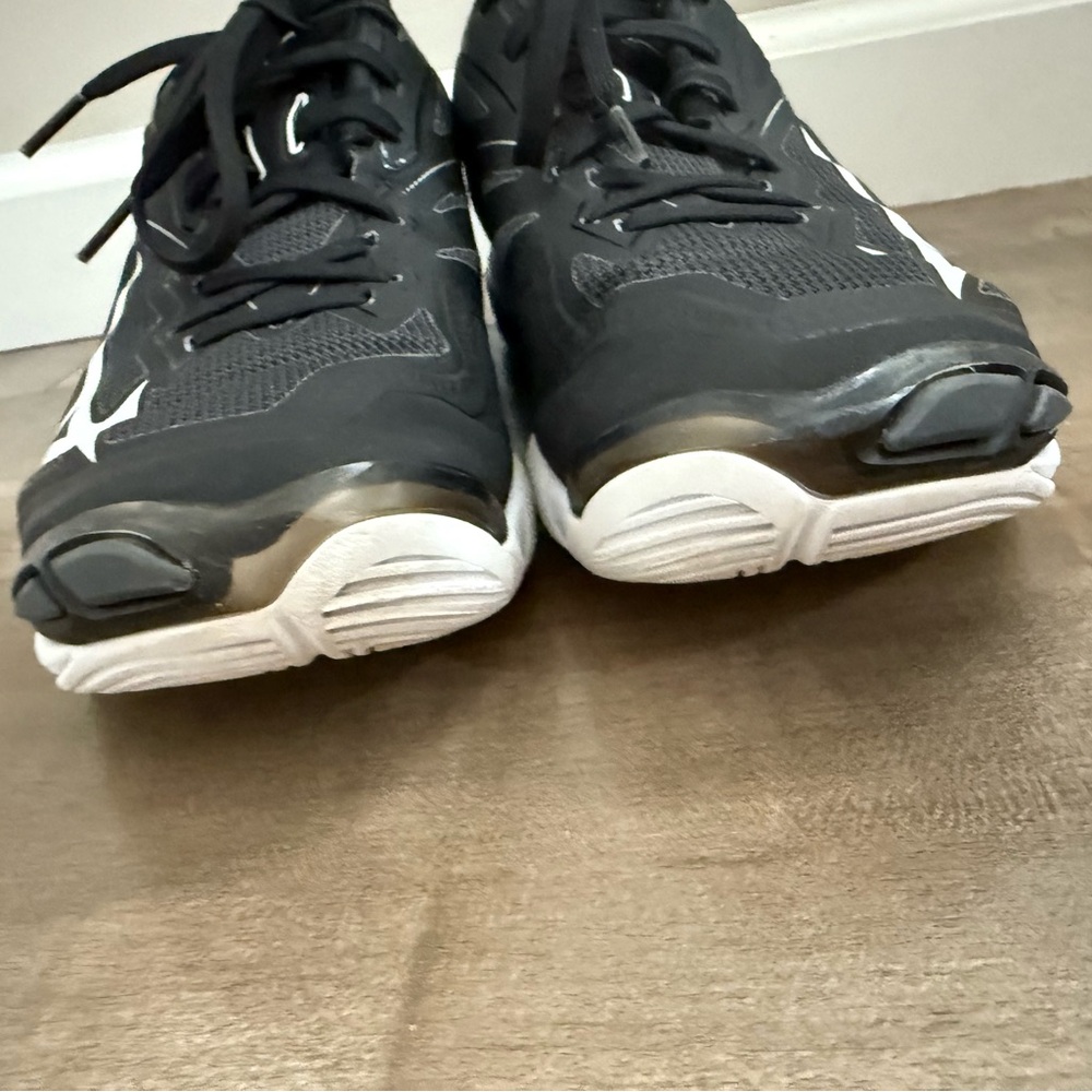 Mizuno Wave Lightning Z6 Volleyball Shoes Women 10 Black‎ White Low Top - Picture 5 of 16